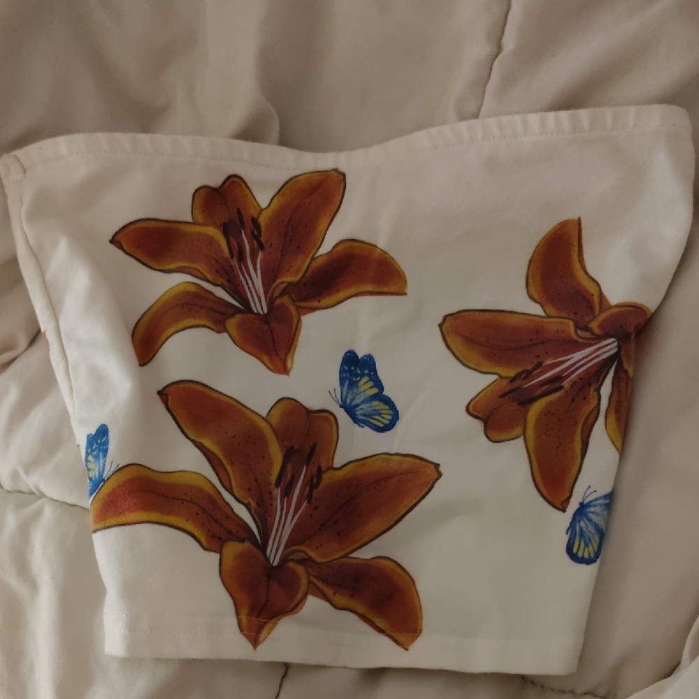 Edikted White Tube Top with Flowers